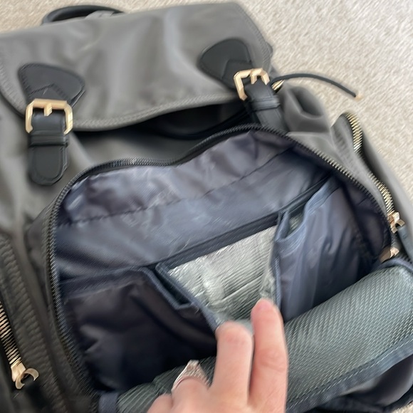 Hafmall Gray Nylon Gender Neutral Diaper Bag Backpack NWT - Picture 2 of 7